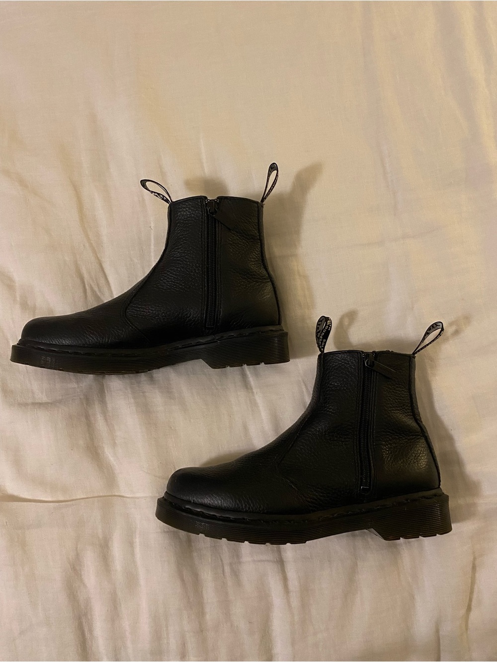 Dr Marten 2976 Chelsea Boot